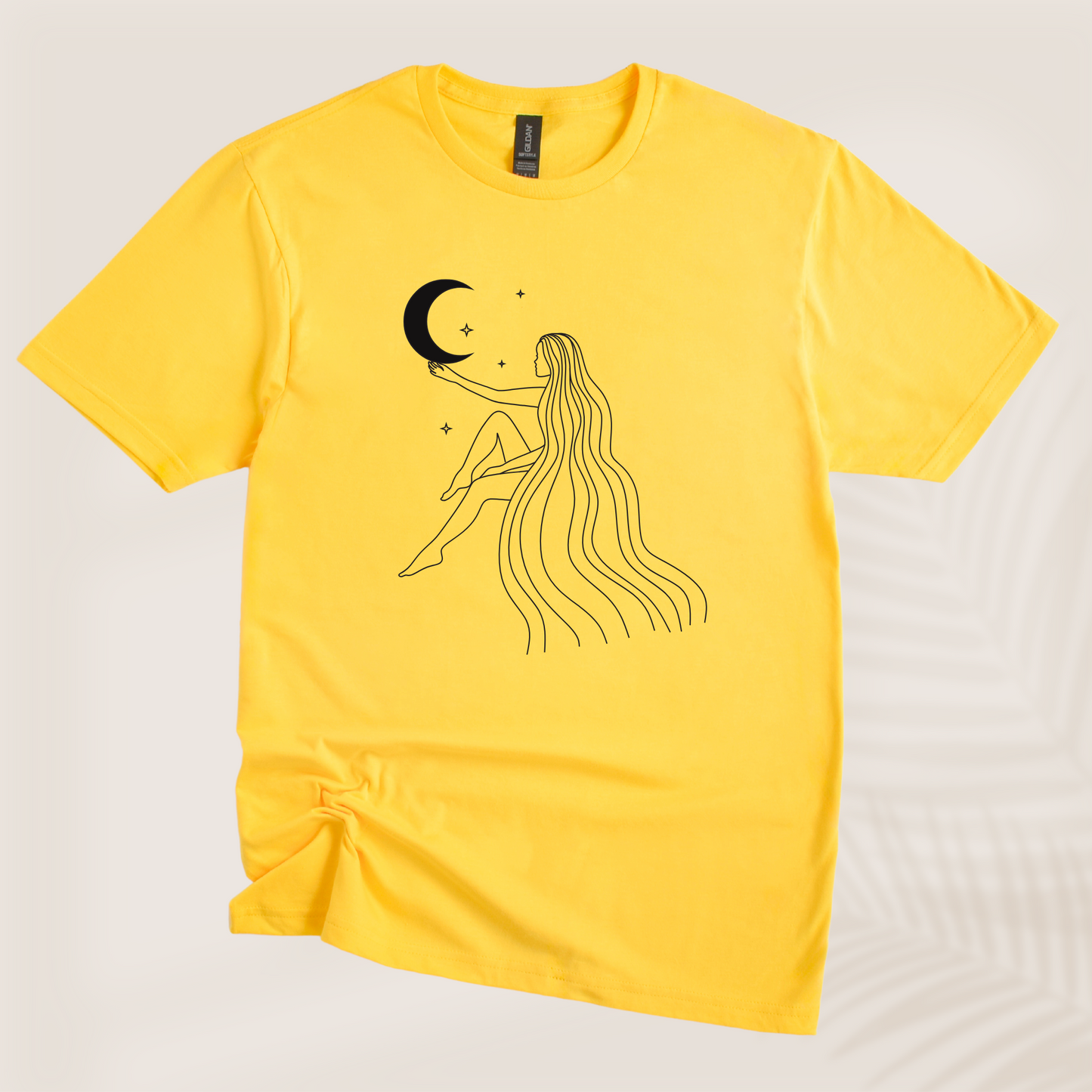 LADY WITH THE MOON TEE - Vibe Culture