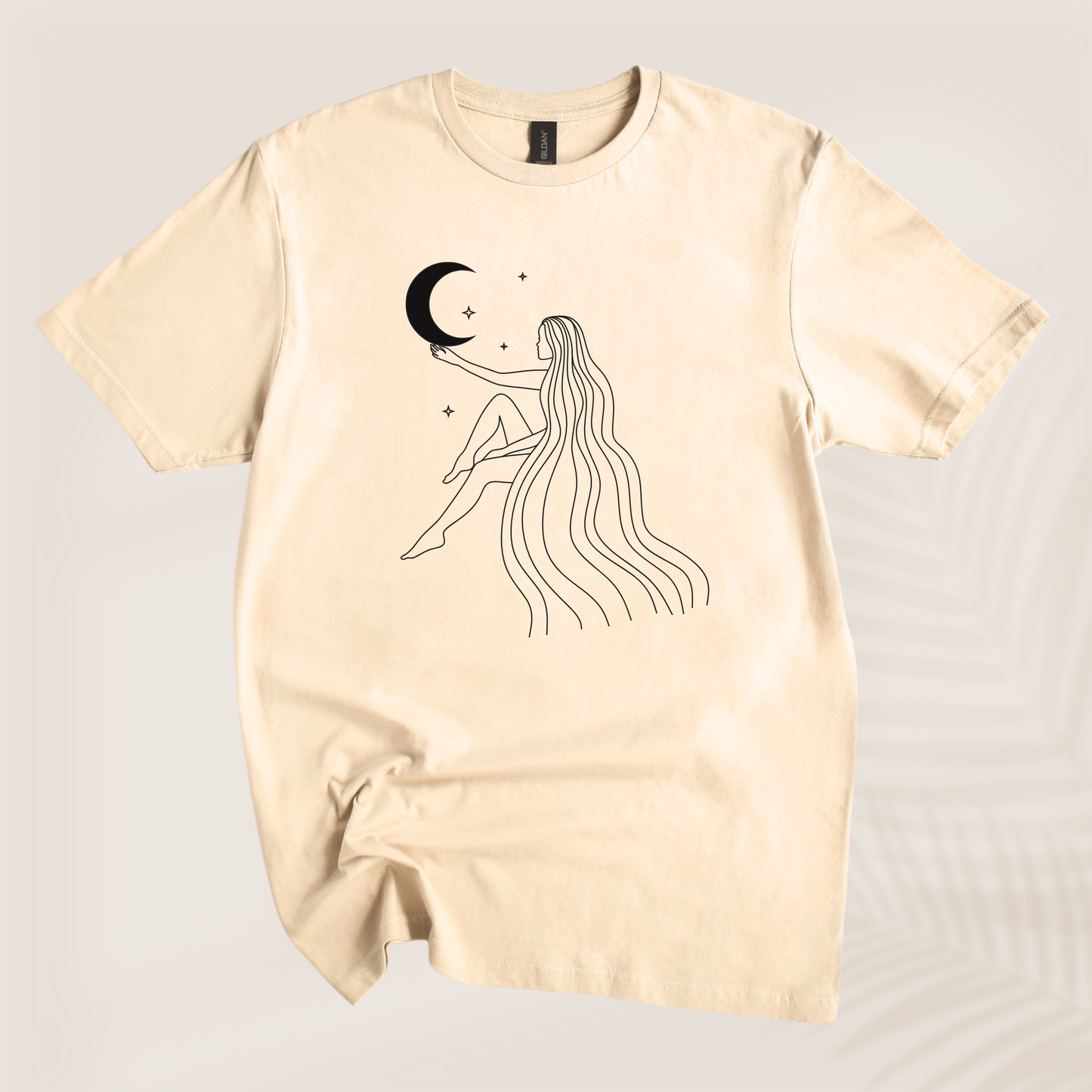 LADY WITH THE MOON TEE - Vibe Culture